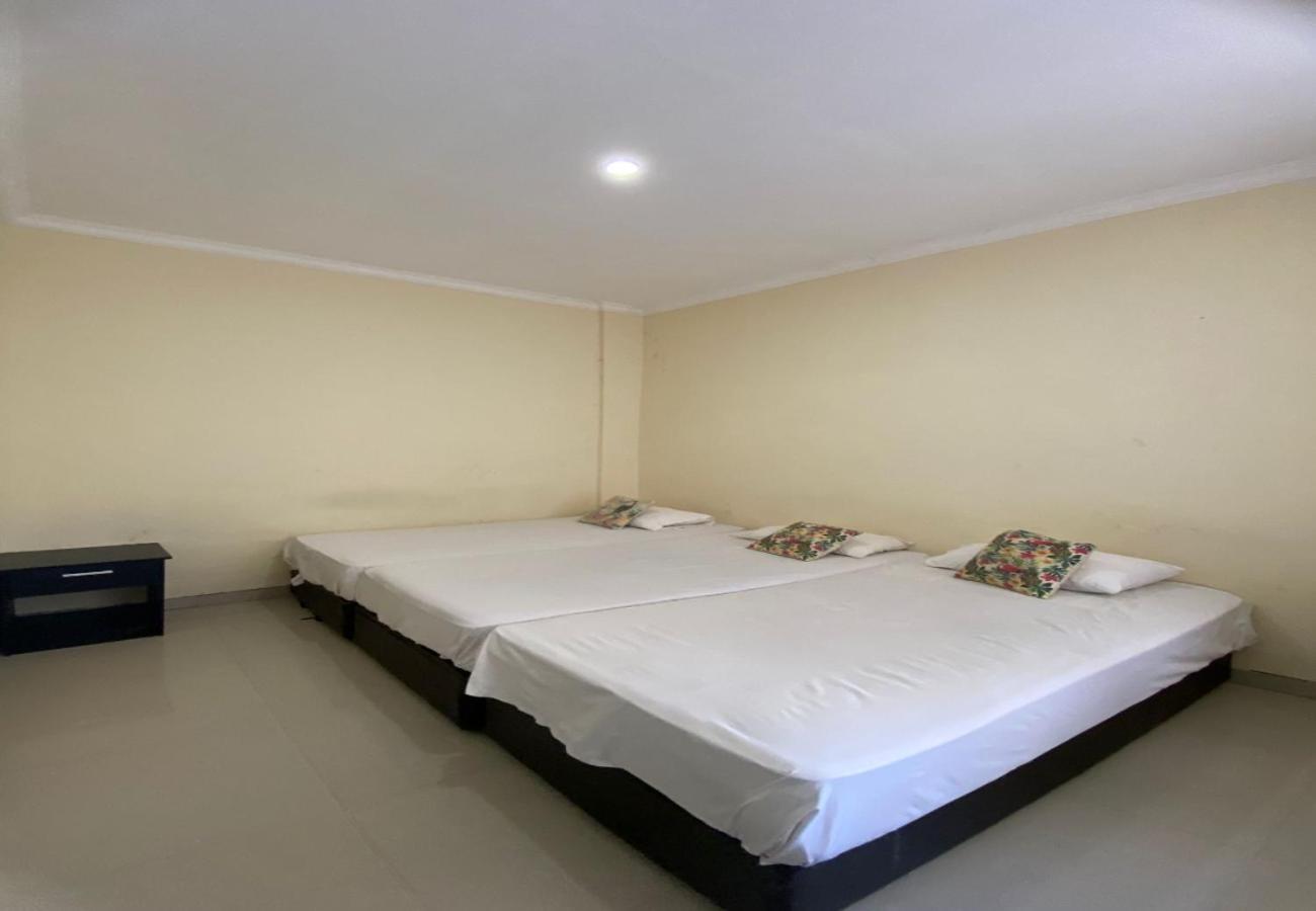 Ayu Near Kuta Hotel 3*